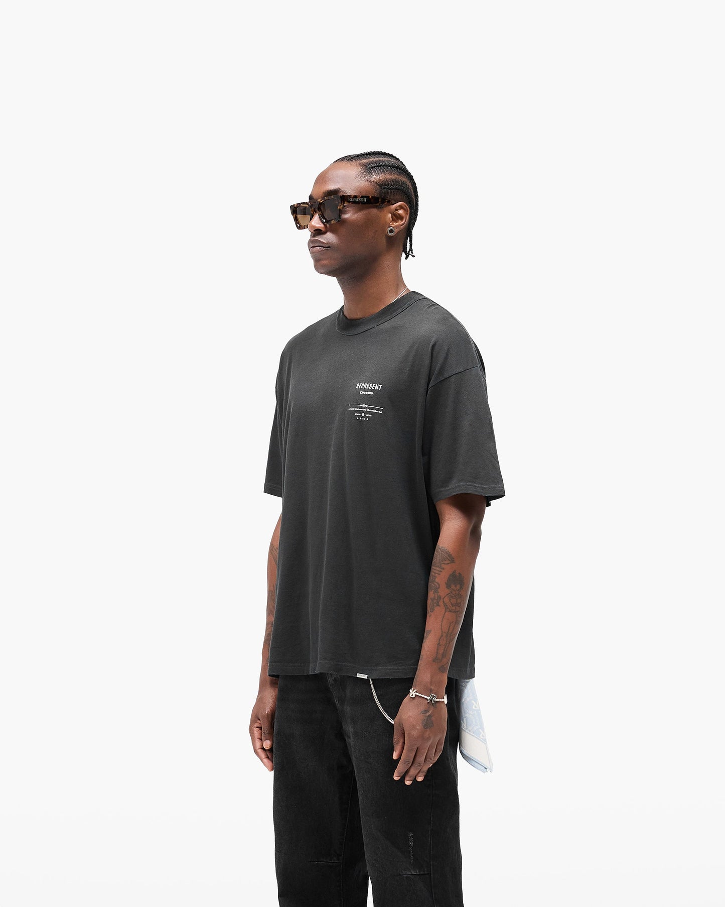 Revere Manor T-Shirt - Stained Black