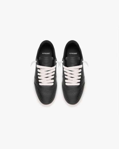 Initial Sneaker - Leather - Black