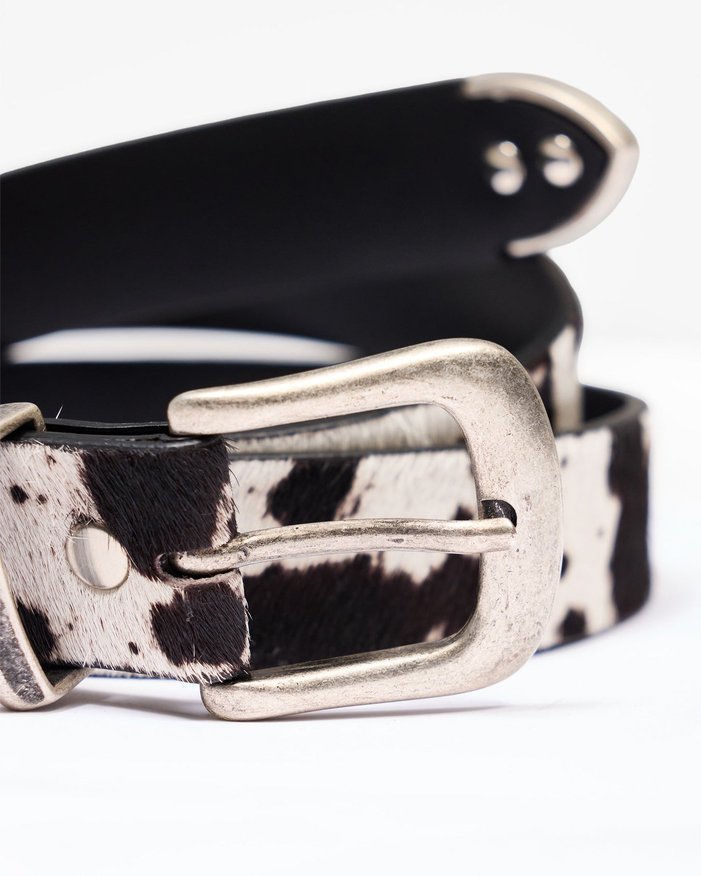 Cowhide Rodeo Belt - Flat White Jet Black