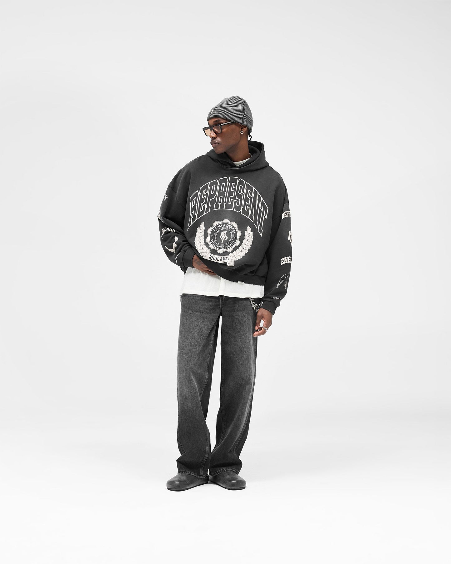 Represent Legacy Crest Hoodie - Stained Black