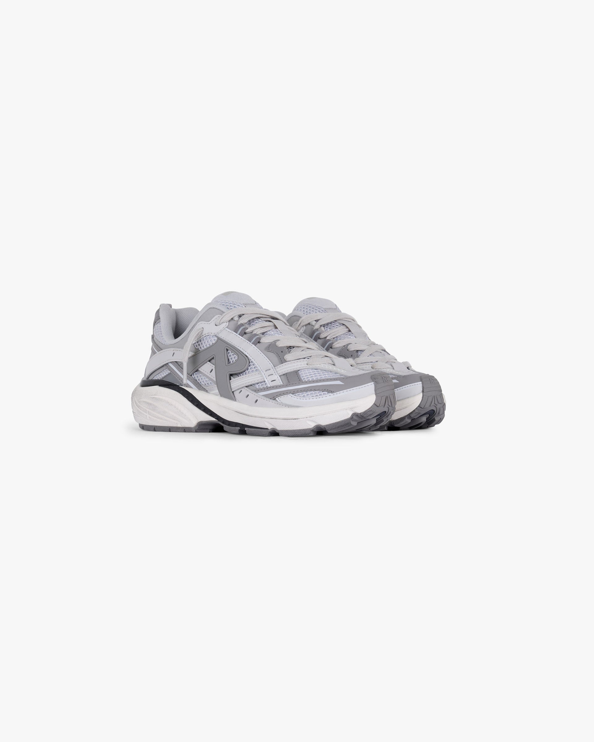 Storm Runner - Ultimate Grey
